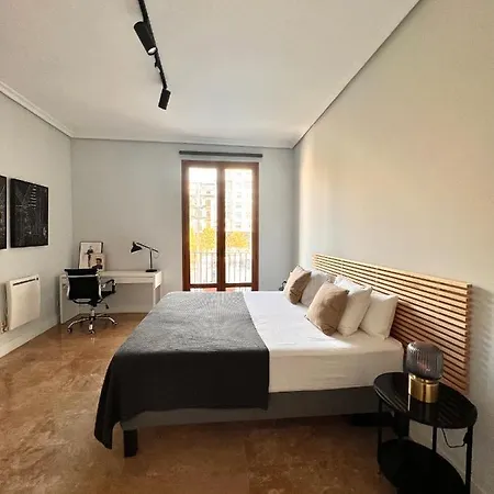 Apartamento En Plaza Espana Appartement *